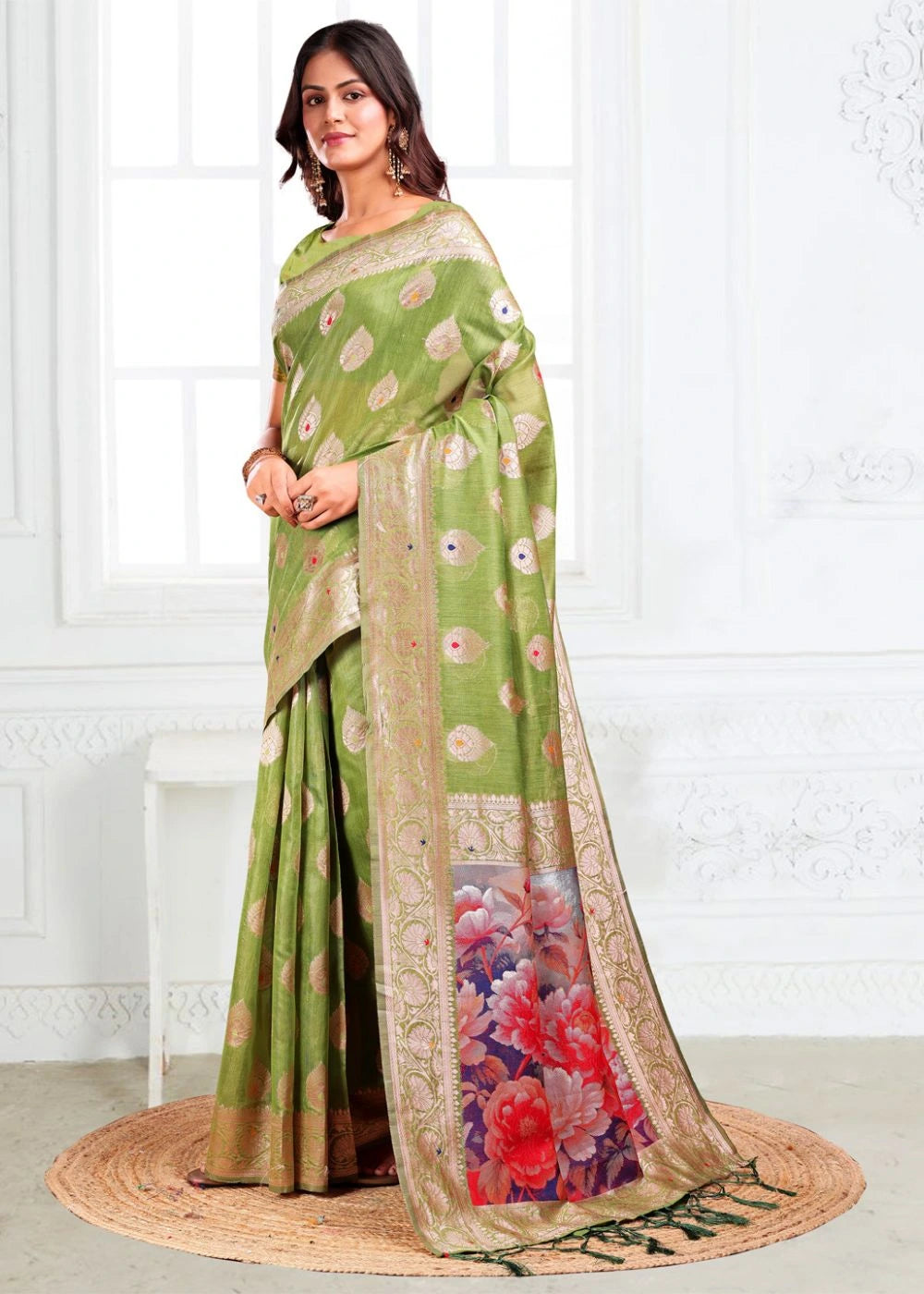 Olive Green Linen Cotton Saree with Traditional Paisley Design & Floral Artwork Pallu
