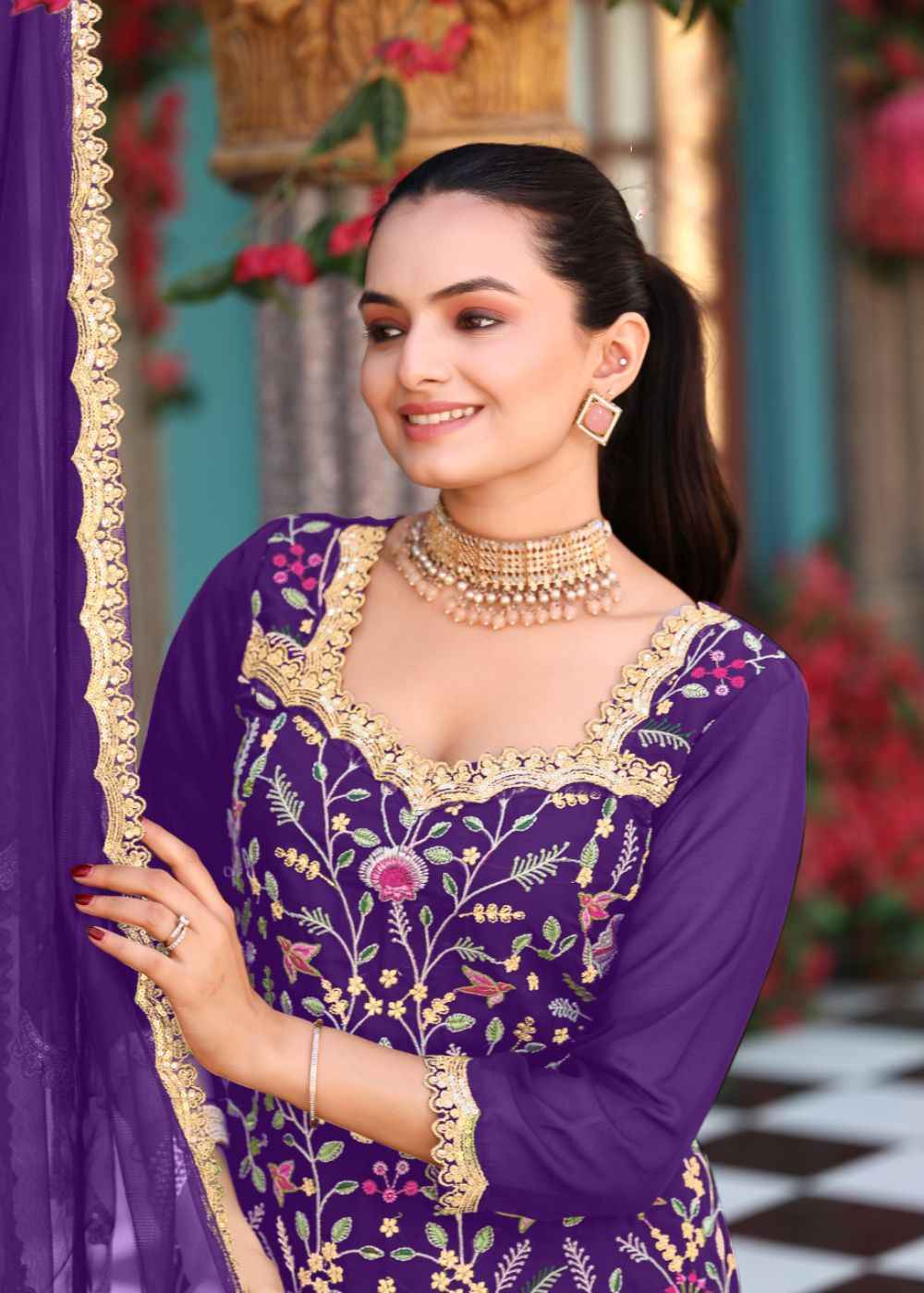 Royal Amethyst Charm Embroidered Set