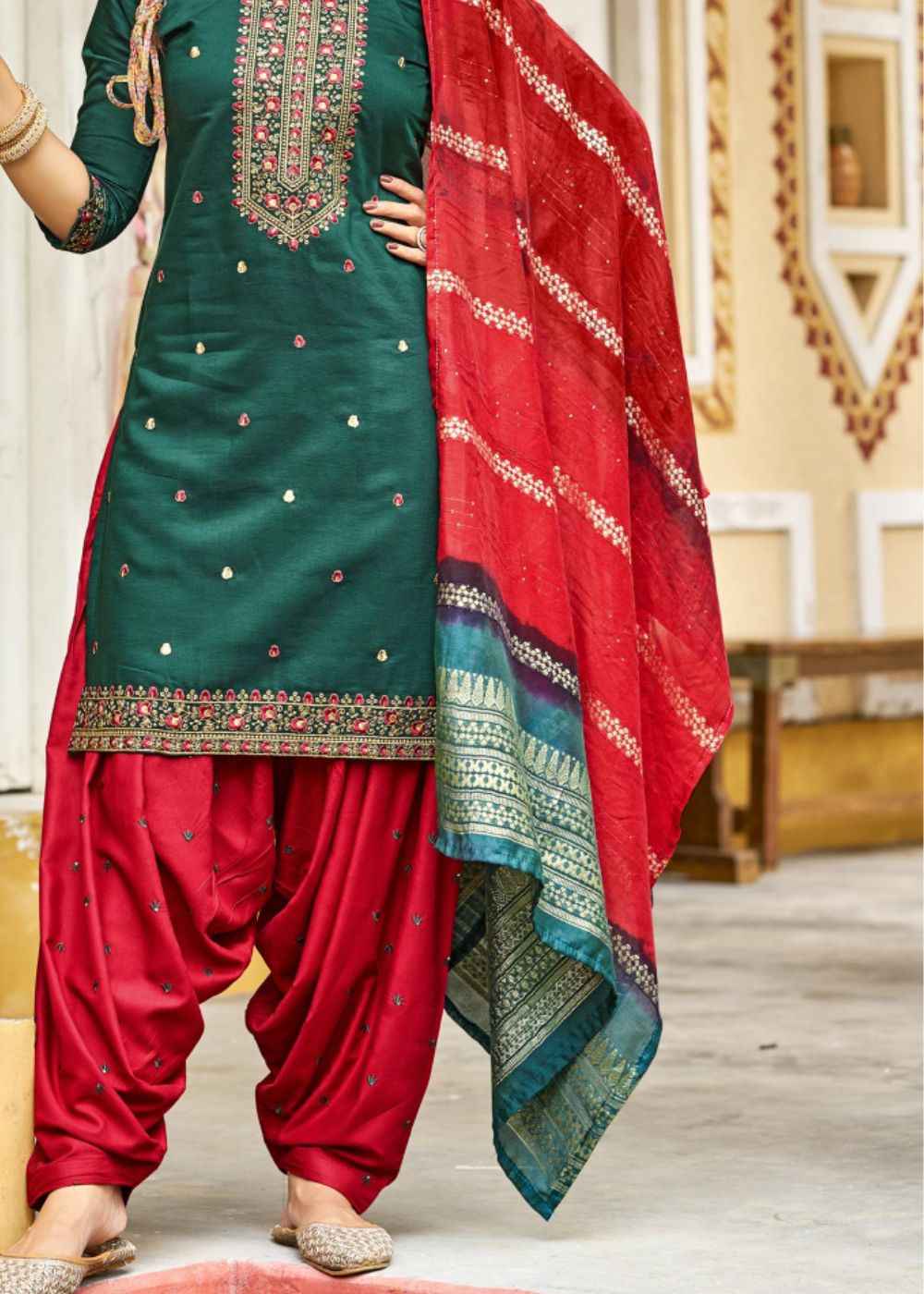 Emerald Ruby Queen – Green & Maroon Jacquard Patiyala Set
