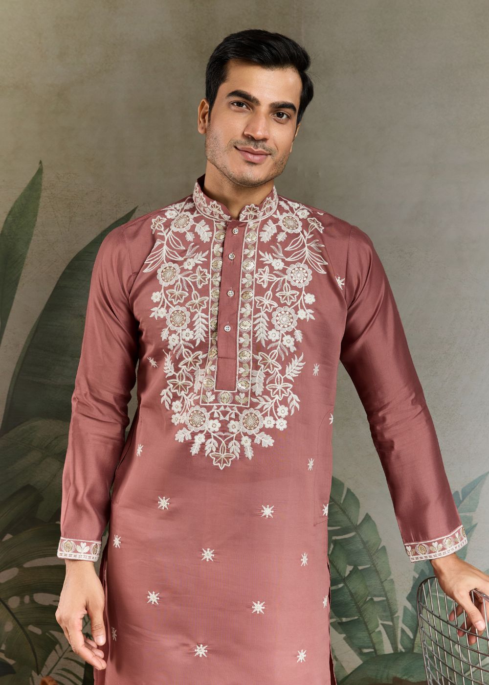 Rosewood Rayon Kurta with Floral Neck Embroidery: Ethnic Bestseller