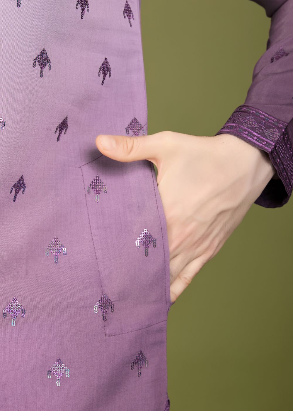 Omber Purple Regal Kurta – Royal Elegance Embroidered Look