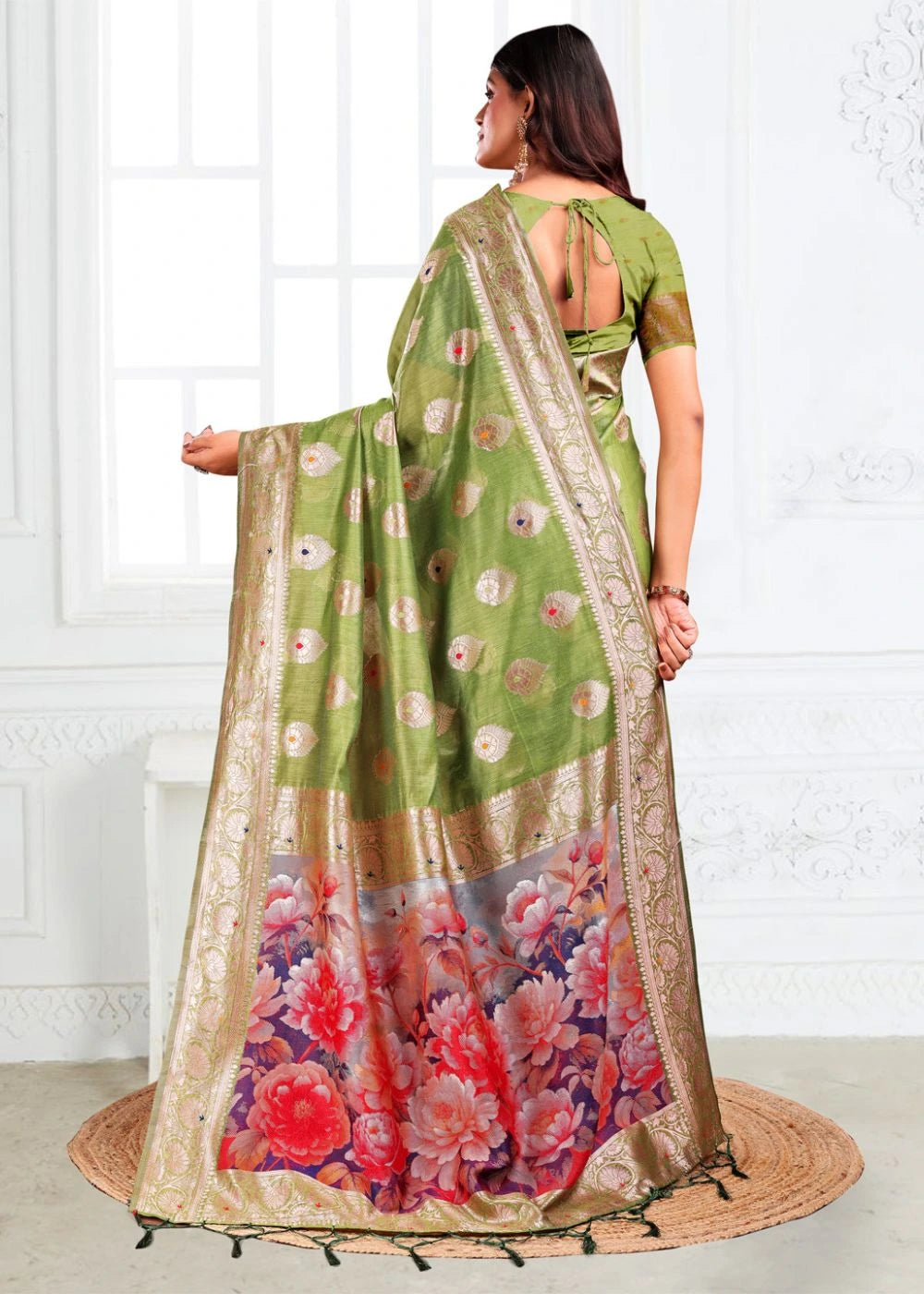 Olive Green Linen Cotton Saree with Traditional Paisley Design & Floral Artwork Pallu
