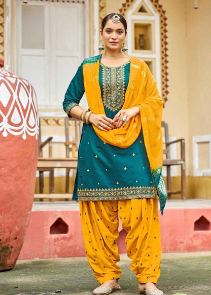 Teal Gold Radiance – Dual Tone Embroidered Silk Set