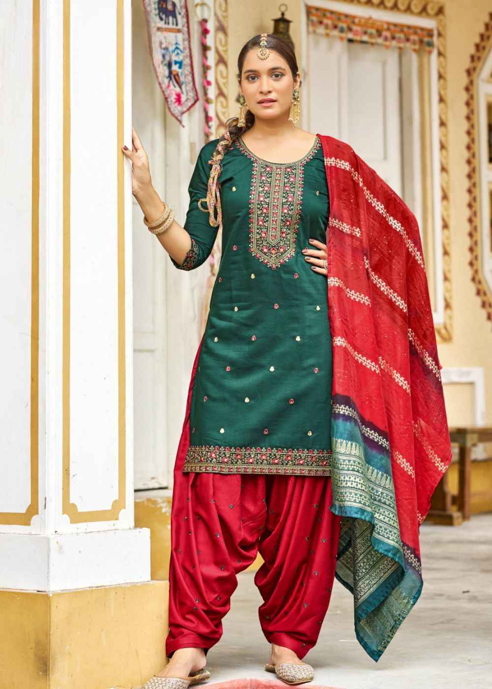 Emerald Ruby Queen – Green & Maroon Jacquard Patiyala Set