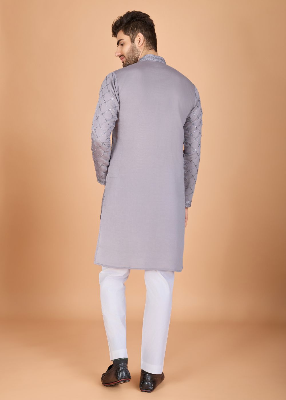 Elegant Grey Silk Kurta Set with Dupatta Detailing