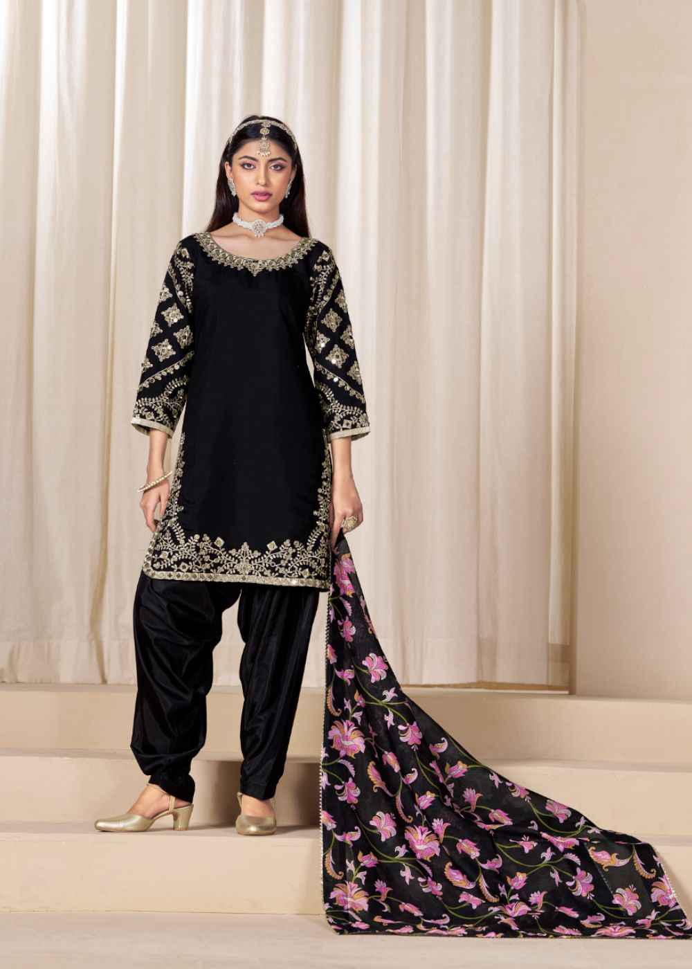 Midnight Black Elegance