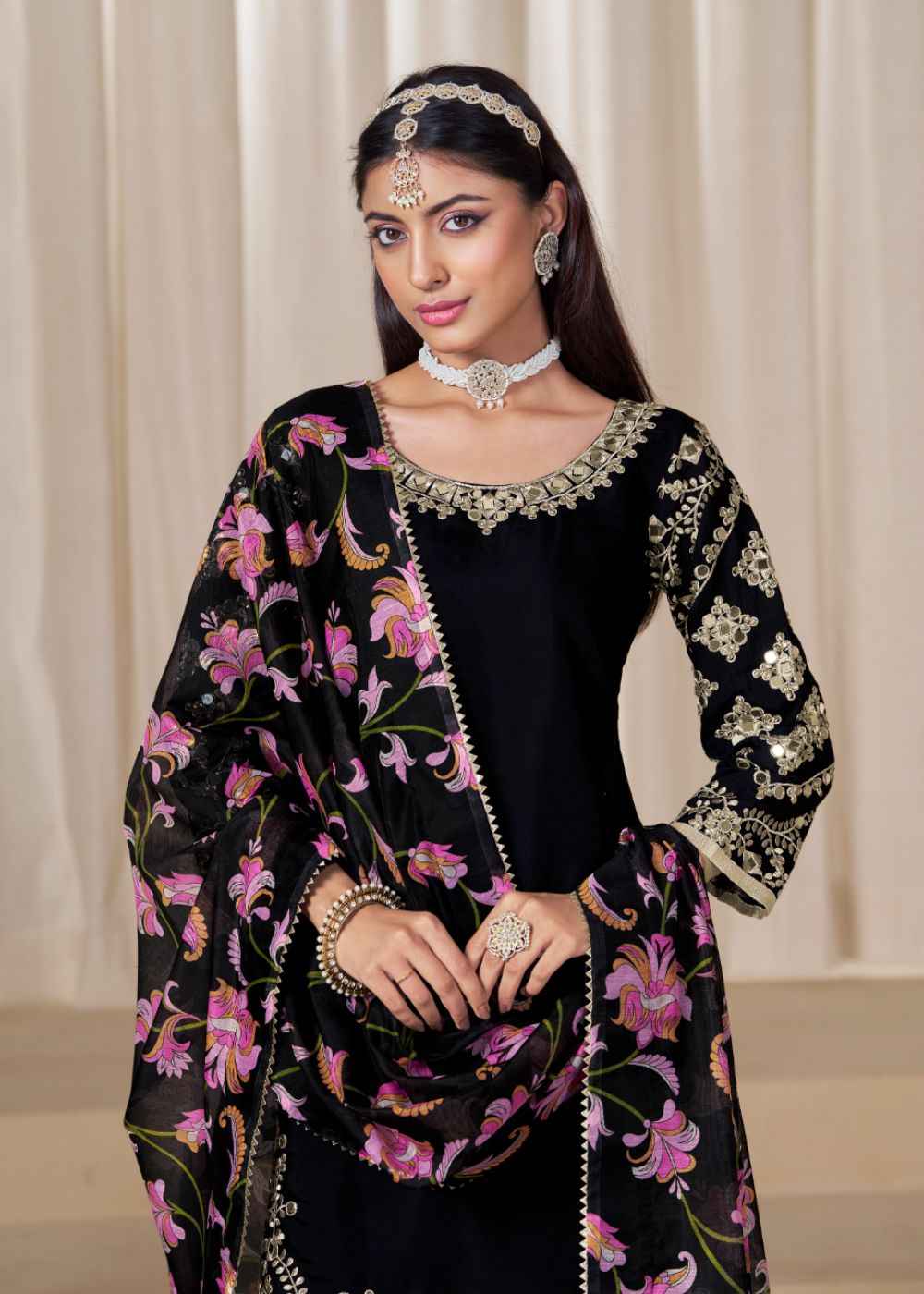 Midnight Black Elegance